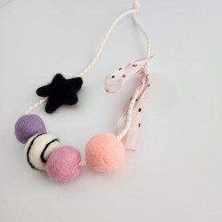 Star Felts Necklace 4