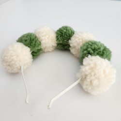 Green Pompom 4