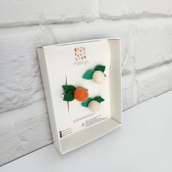 White & Orange Leafy Felt 4