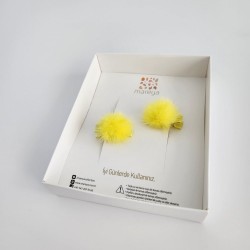 Yellow Pompom 4