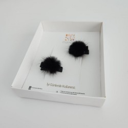 Black Pompom 7