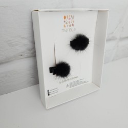 Black Pompom 8