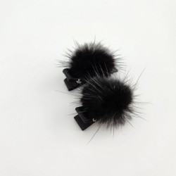 Black Pompom 4