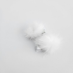 White Pompom 2